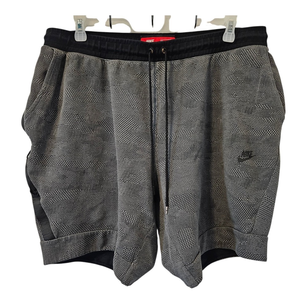 Nike NSW Tech Fleece Shorts Sweatshorts All Over Print Carbon Gray